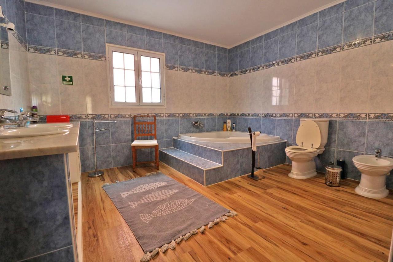 Casa Das Vinhas Mosteiros  Bagian luar foto